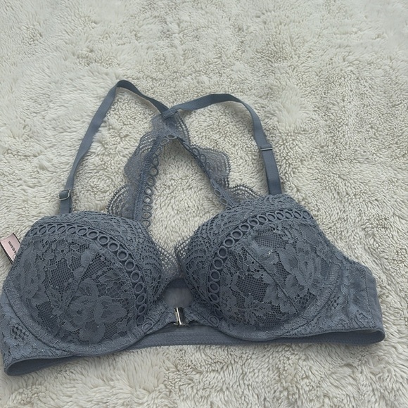 Victoria’s Secret Lace Push-Up Bra – Size 32A | Gray Elegance | Sexy Lingerie | - Picture 2 of 6